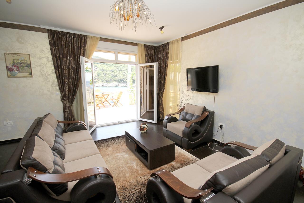 Villa Victoria Hladna Uvala Utjeha Bagian luar foto